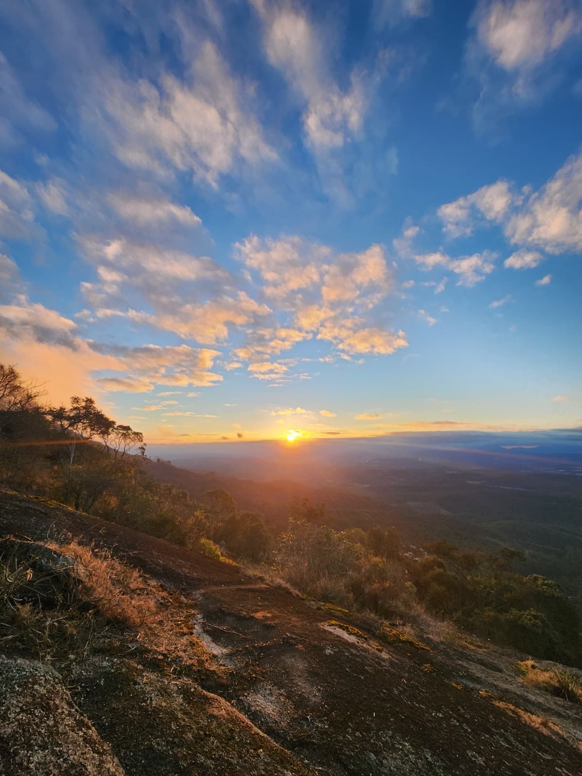 Pôr do Sol na Pedra da Lua + Pedra do Largato - Mogi das Cruzes-Sp