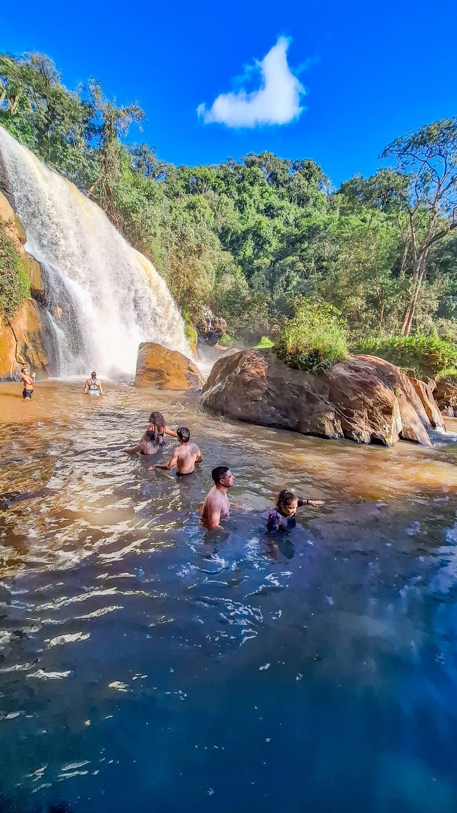 Cachoeira dos Félix + Cachoeira do Machado 1, Bueno Brandão - MG